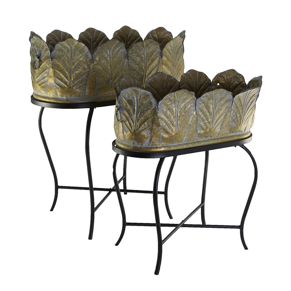 Set of 2 Metal Planter With Iron Legs Stand, L:27.2x19x32.3' S:23.5x16x26.5' Media 2