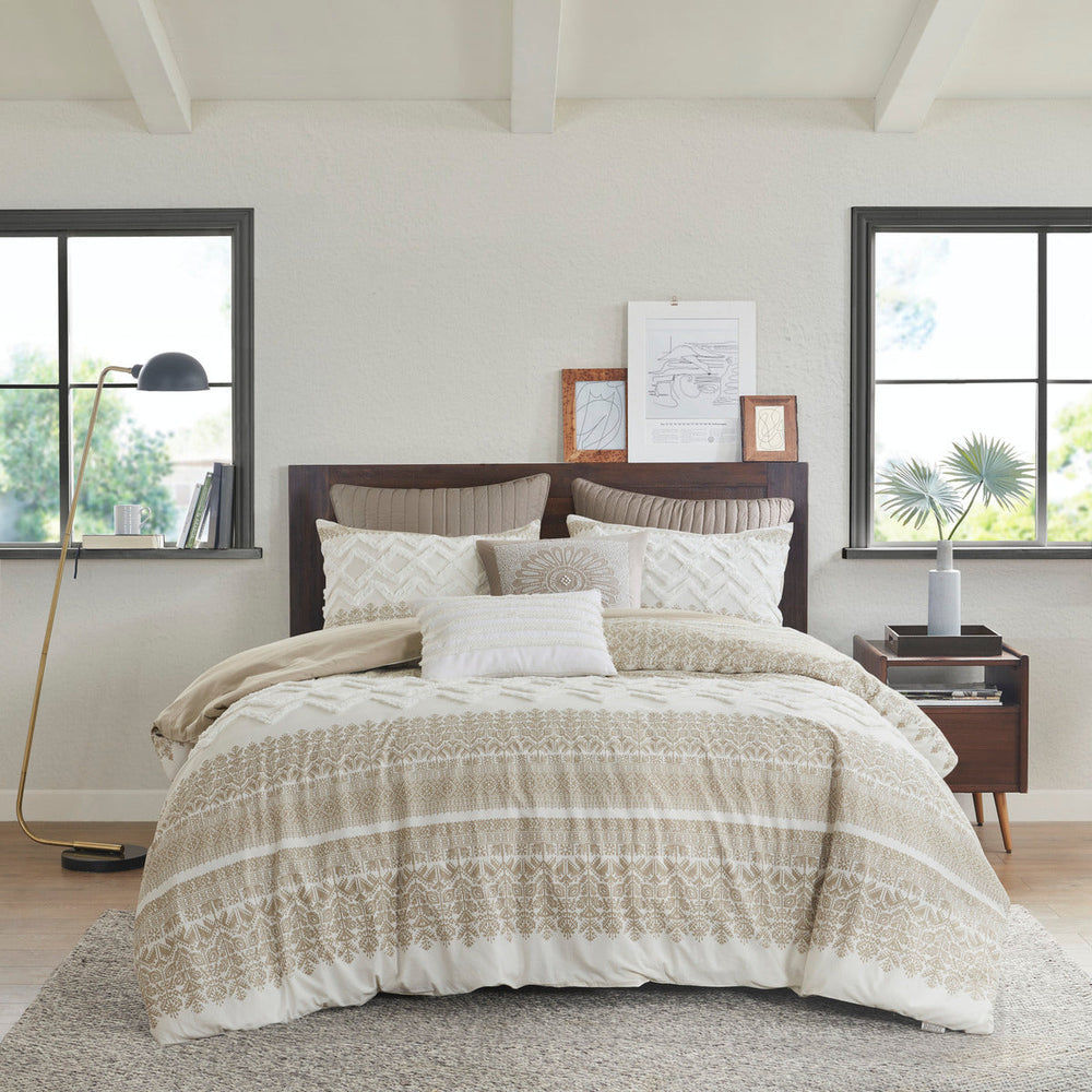 Full/Queen 3 Piece Cotton Duvet Cover Set with Chenille Tufting Media 20