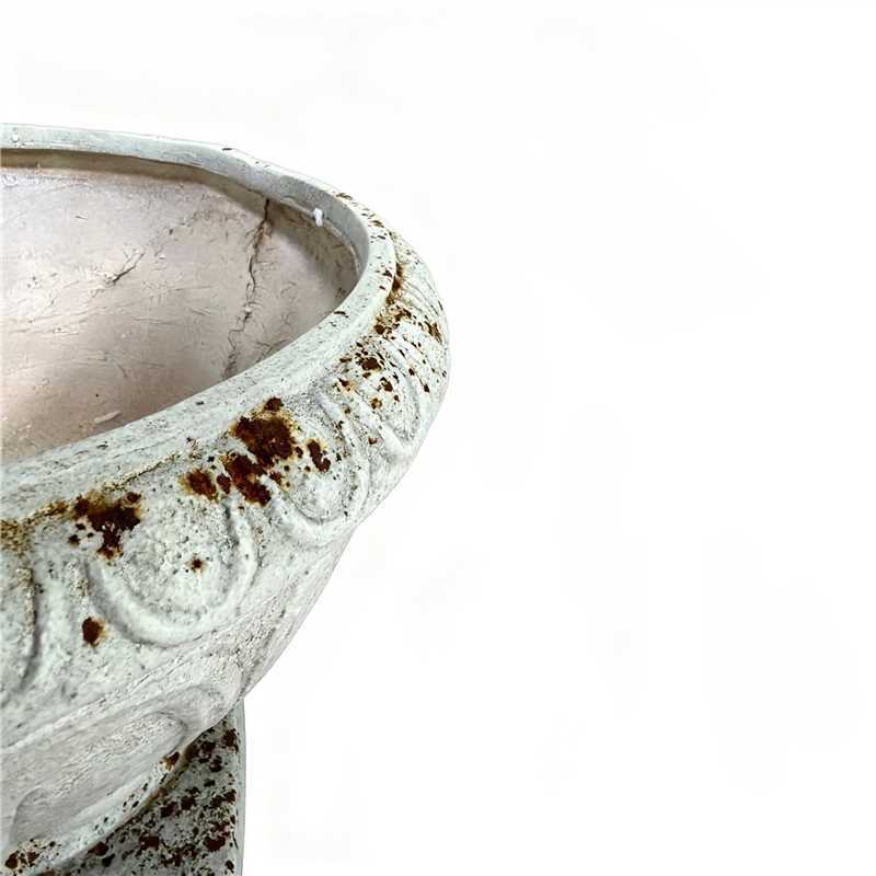 MGO Garden Planter, Garden decoration and planting,Color Make Rust, Side 17.71'L X 17.71'W X 14.5'' H Media 5