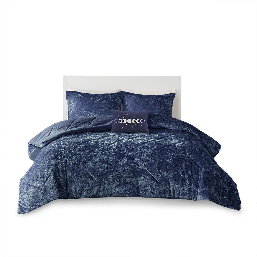 Twin/Twin XL Velvet Comforter Set with Throw Pillow Media 3
