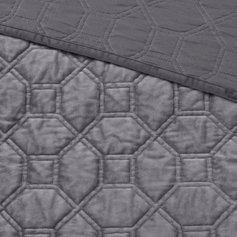 3 Piece Velvet Quilt Set Grey Full/Queen Media 3
