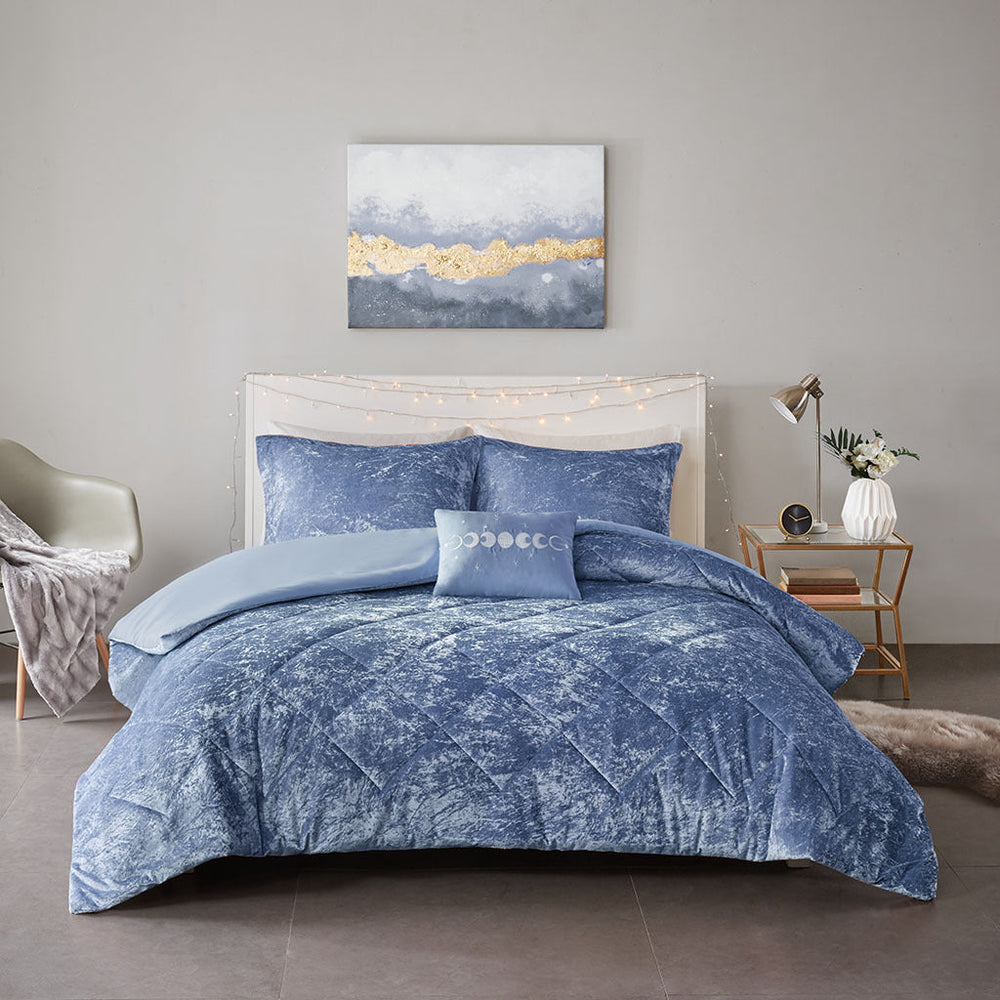 King/Cal King Velvet Duvet Cover Set with Throw Pillow Media 10