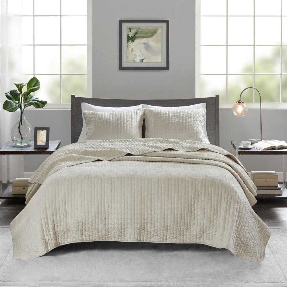 2 Piece Quilt Set Cream Twin/Twin XL Media 4