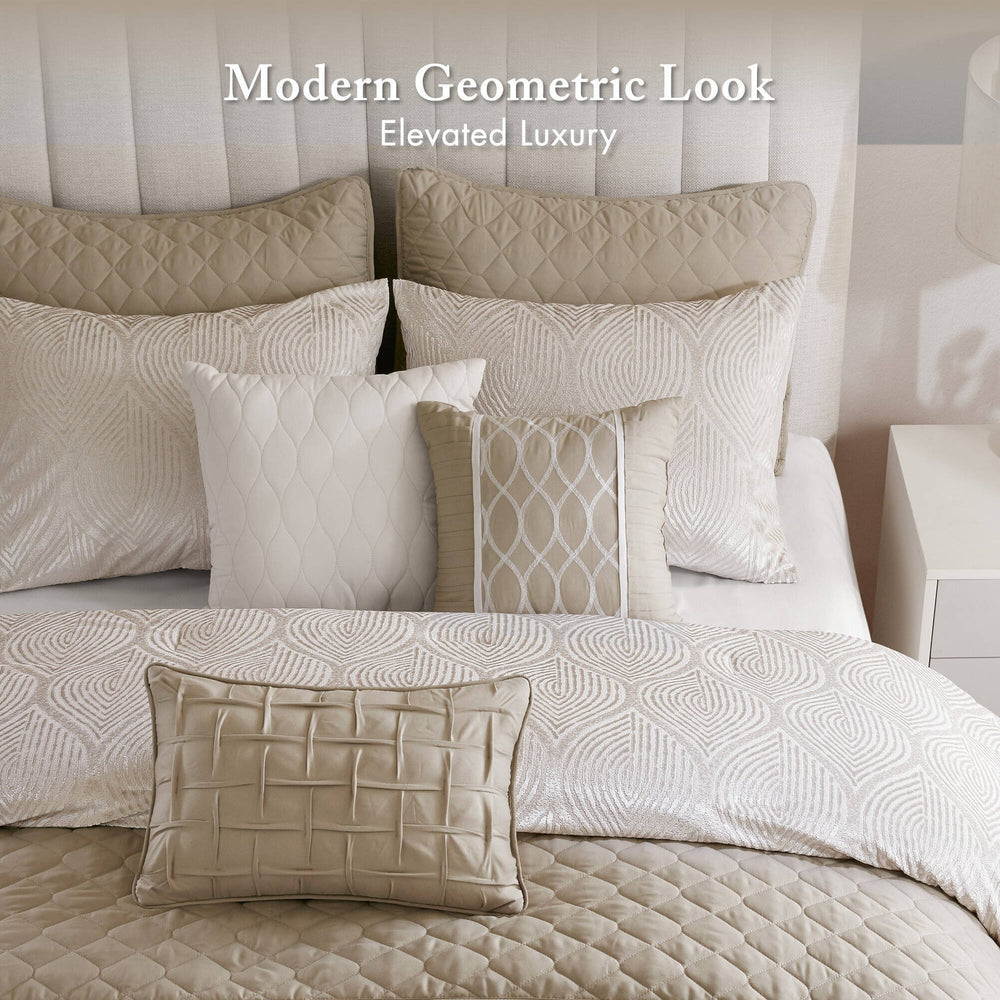 10- Piece Queen Jacquard Comforter Set Media 10