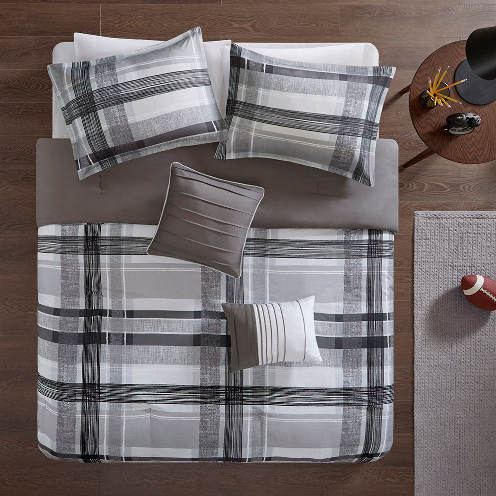 Twin/Twin XL Plaid Comforter Set Media 9