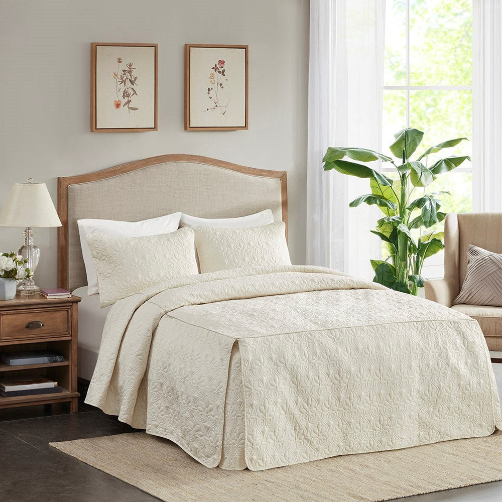3 Piece Split Corner Pleated Quilted Bedspread Cream Queen Media 1