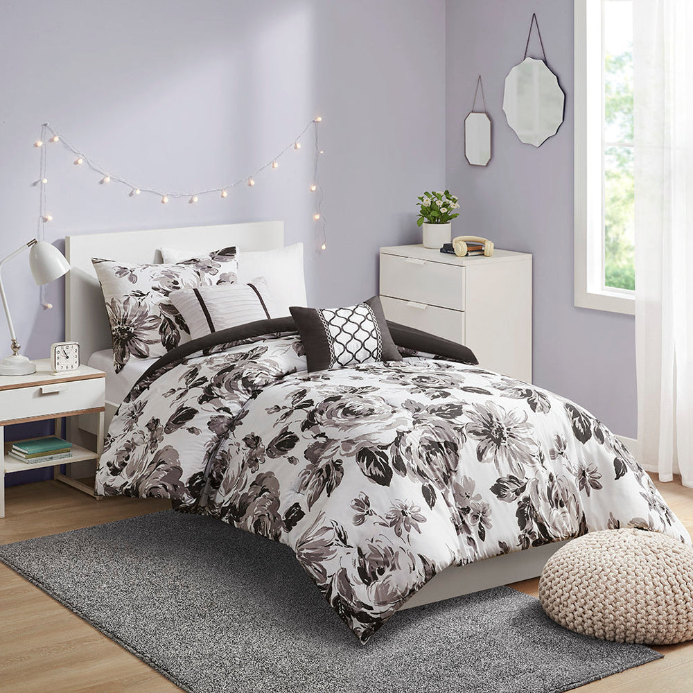 Twin/Twin XL Floral Print Comforter Set Media 1
