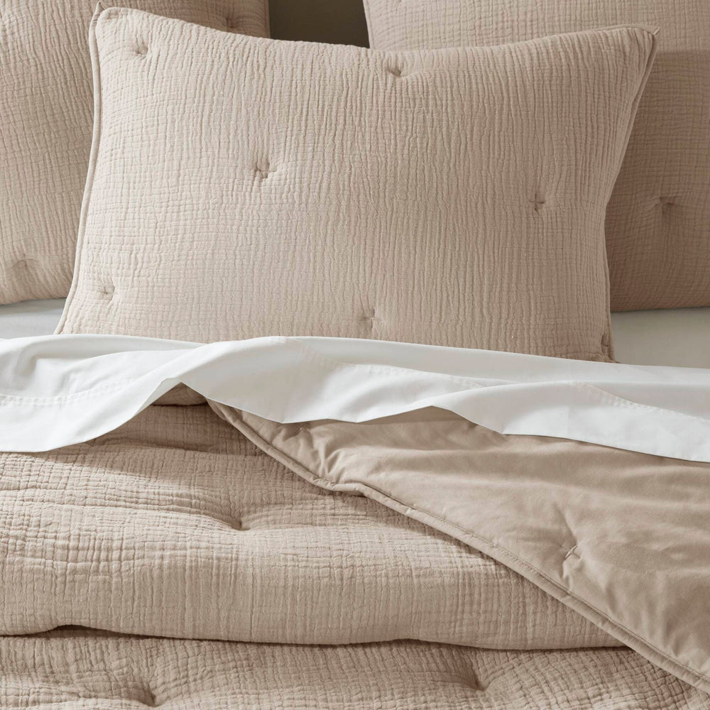 3-Piece Full/Queen Cotton  Embroidered Quilt Set,Taupe Media 18