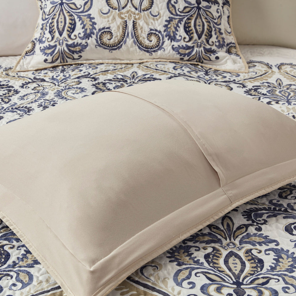 6 Piece Reversible Quilt Set with Throw Pillows Navy/Tan Full/Queen Media 3