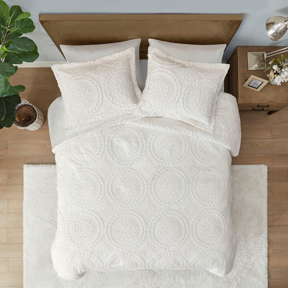 King/Cal King Embroidered Medallion Faux Fur Ultra Plush Comforter Mini Set Media 2