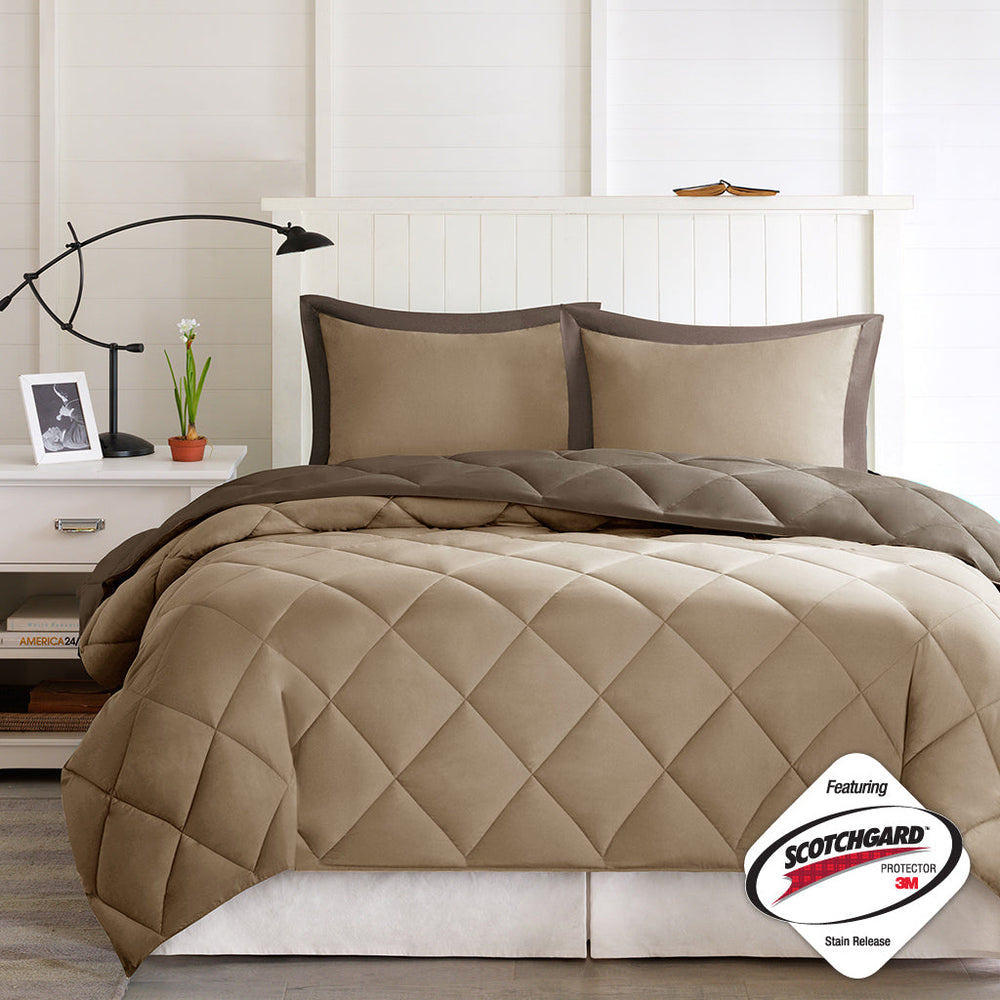 King 3M Scotchgard Diamond Quilting Reversible Down Alternative Comforter Set Media 10