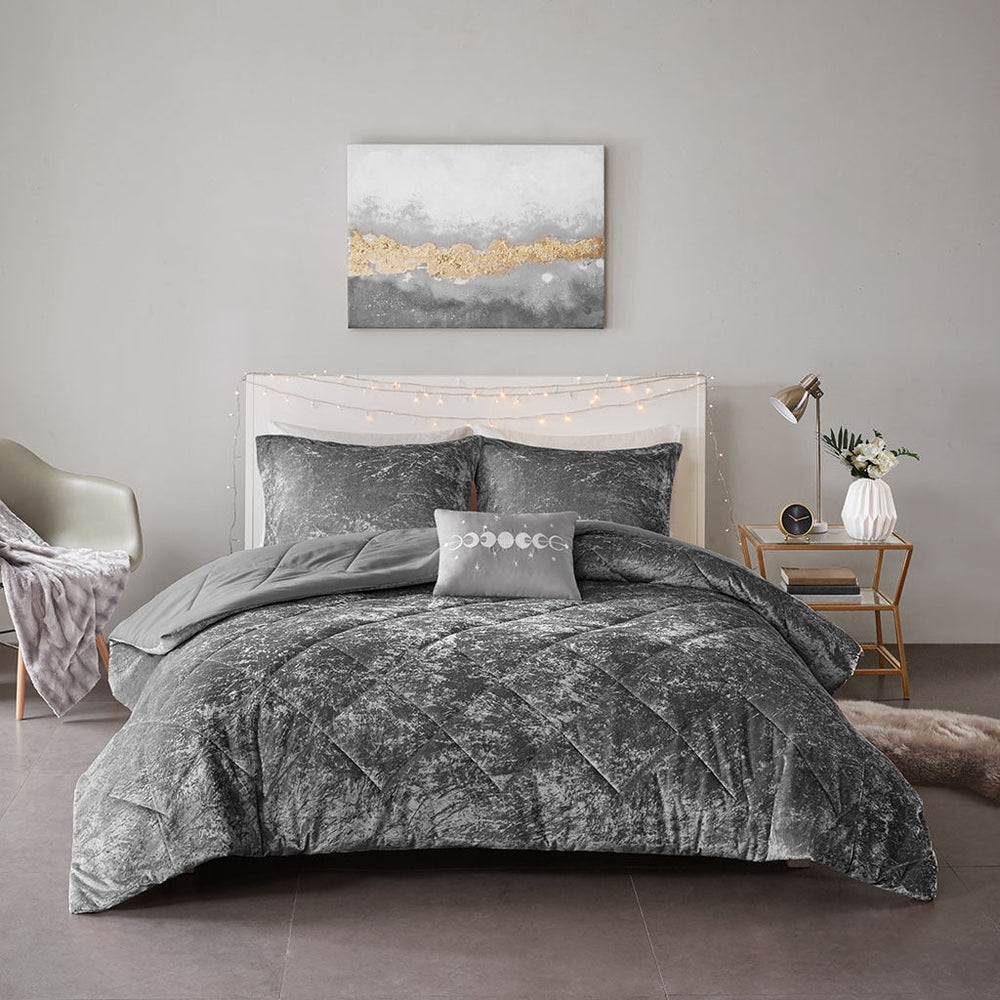 Twin/Twin XL Velvet Comforter Set with Throw Pillow Media 10