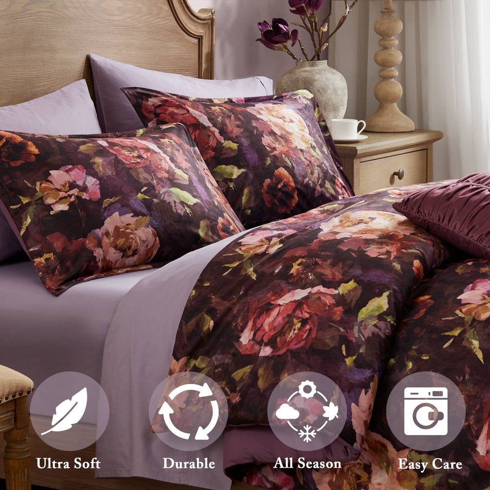 4-Piece Queen Velvet Comforter Set Media 8
