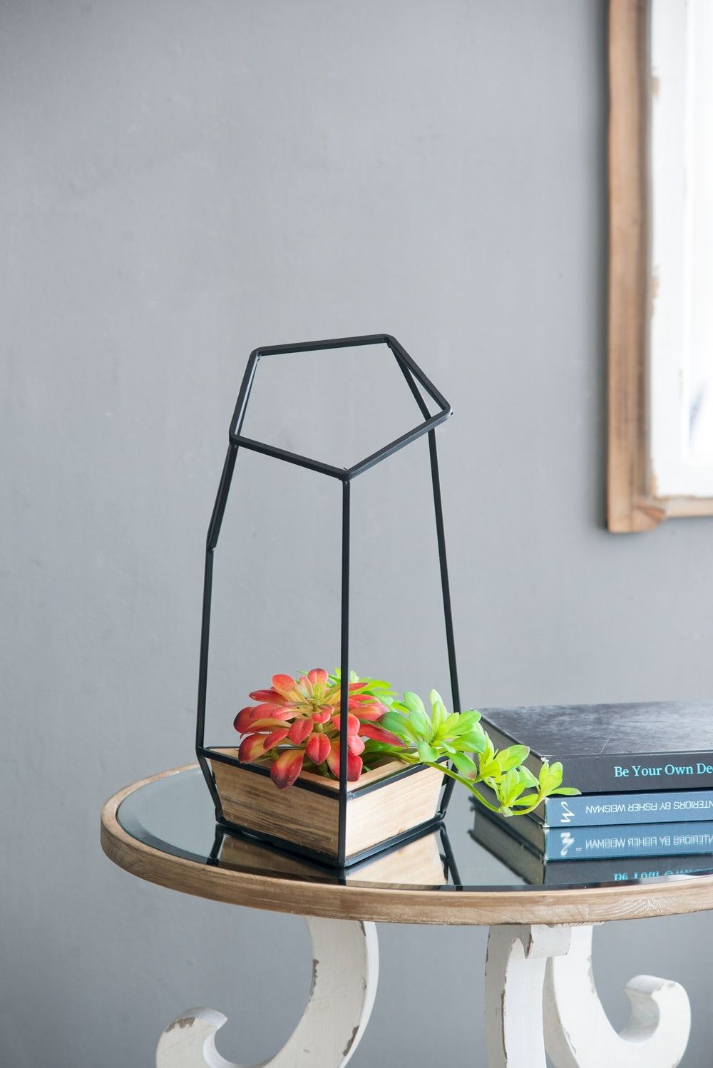 Set of 3 Felix Wall Planter, L:10x10x16.5'  M:8.5x8.5x15.5' S:7x7x13.5' Media 12