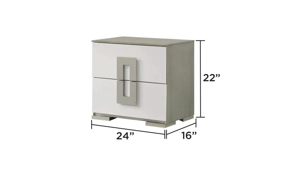 Queen Size Bedroom Set LED Headboard White Wood Finish Contemporary Media 13