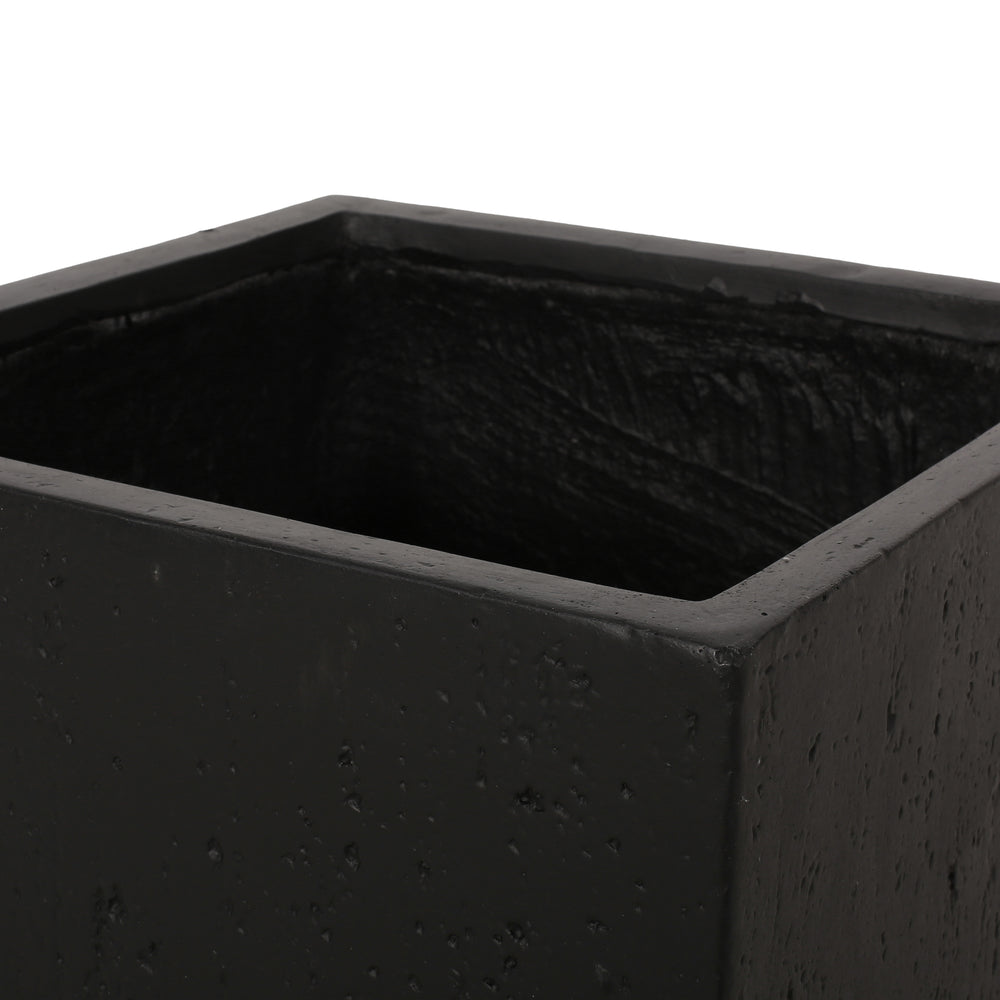 21.5' L Outdoor MGO Planter in Black Finished Media 8
