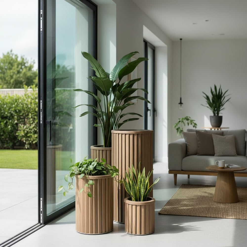 Round Strata Column Planter SM - Medium Brown Media 4