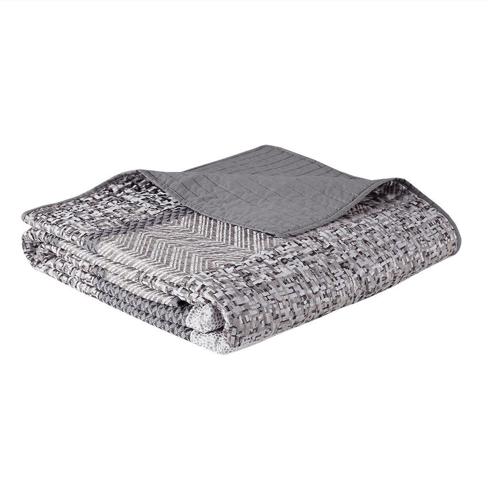 6 Piece Reversible Jacquard Quilt Set with Throw Pillows Grey/Taupe King/Cal King Media 7