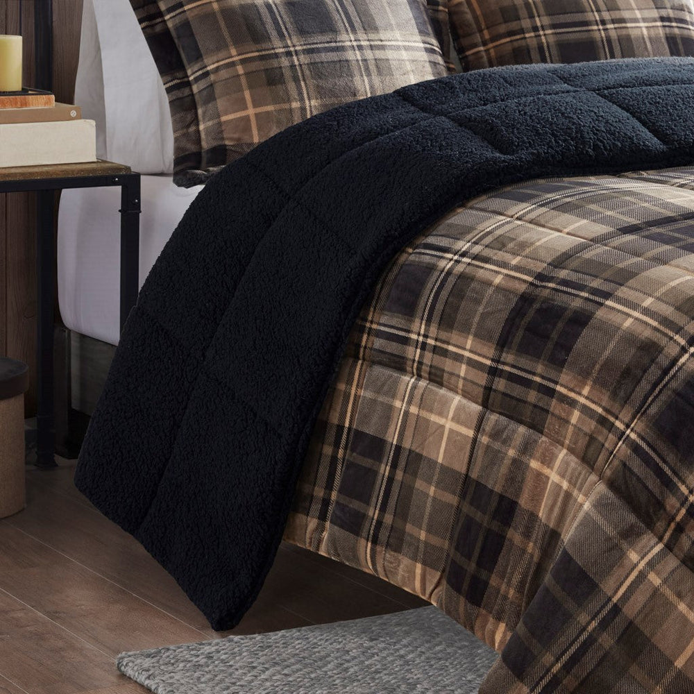 Full/Queen Plush to Sherpa Down Alternative Comforter Set Media 10