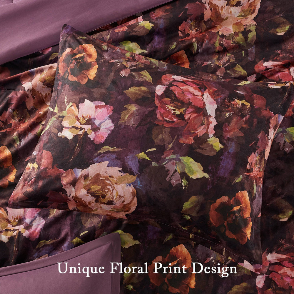 4-Piece Queen Velvet Comforter Set Media 10