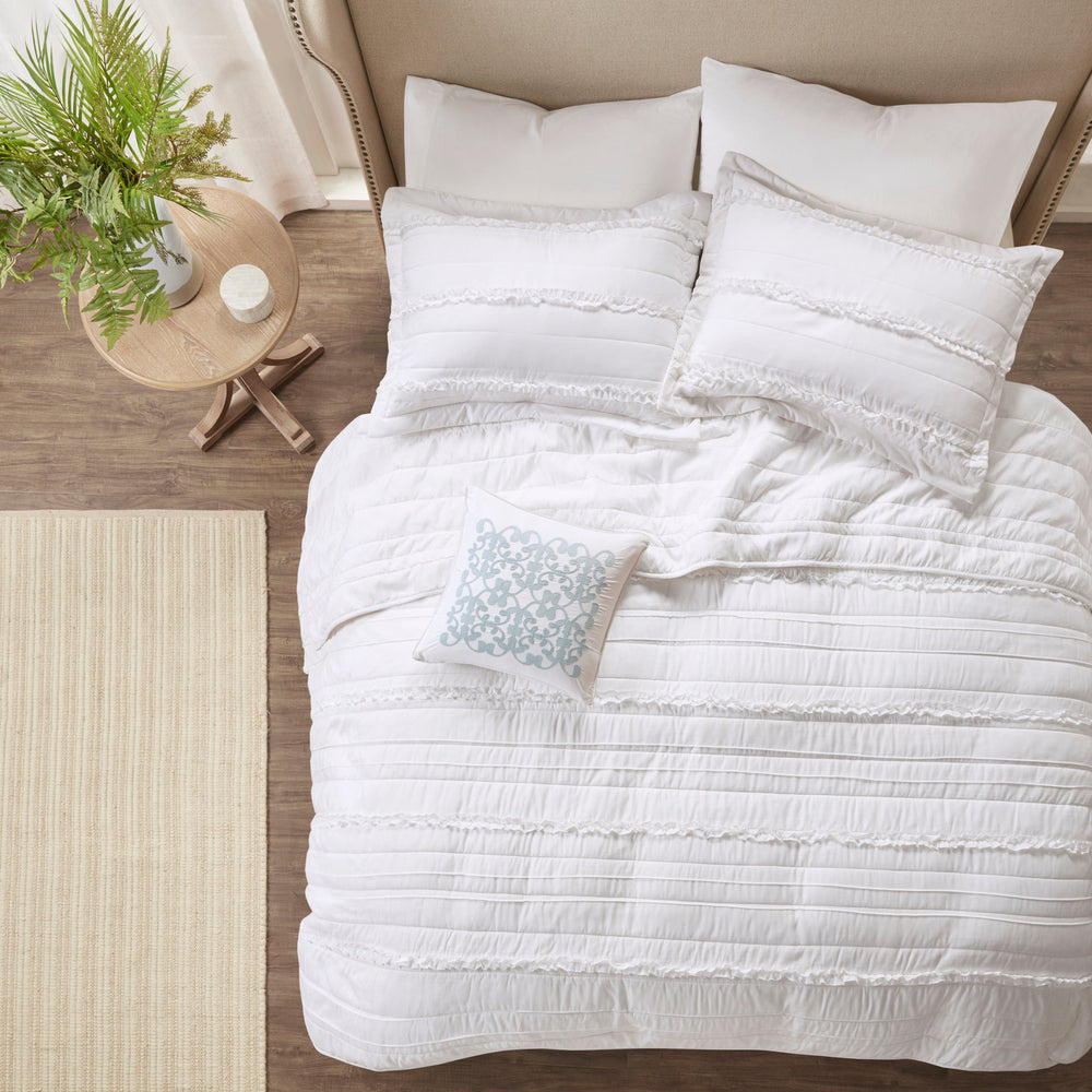 4 Piece   Reversible Ruffle Quilt Set with Throw Pillow White King/Cal King Media 14
