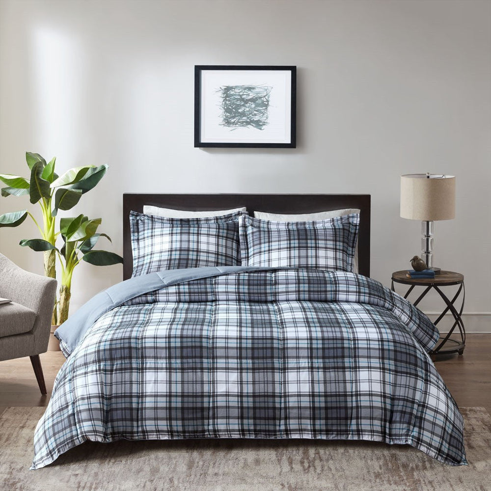 Twin/Twin XL 3M Scotchgard Down Alternative All Season Comforter Set Media 4