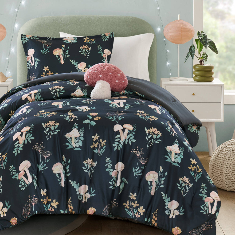 3- Piece Twin/Twin XL Mushroom Garden Comforter Set Media 11