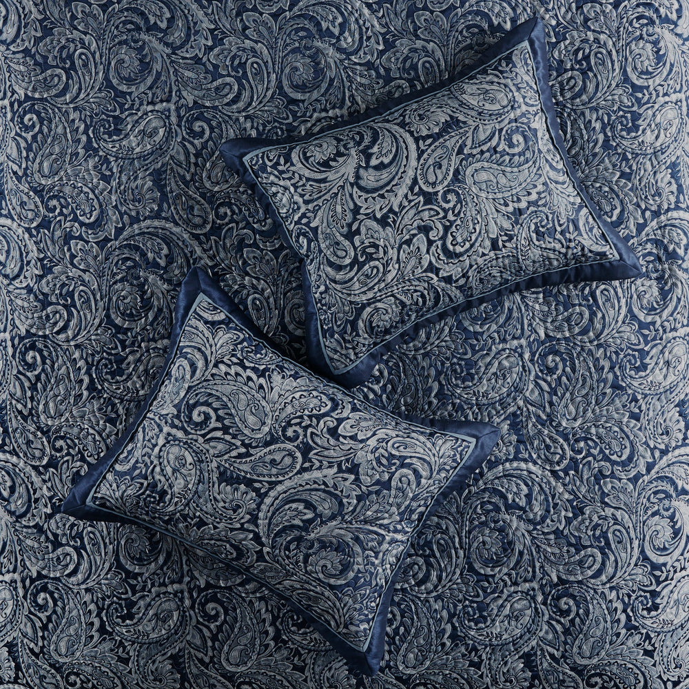 5 Piece Jacquard Bedspread Set with Throw Pillows Navy King Media 9