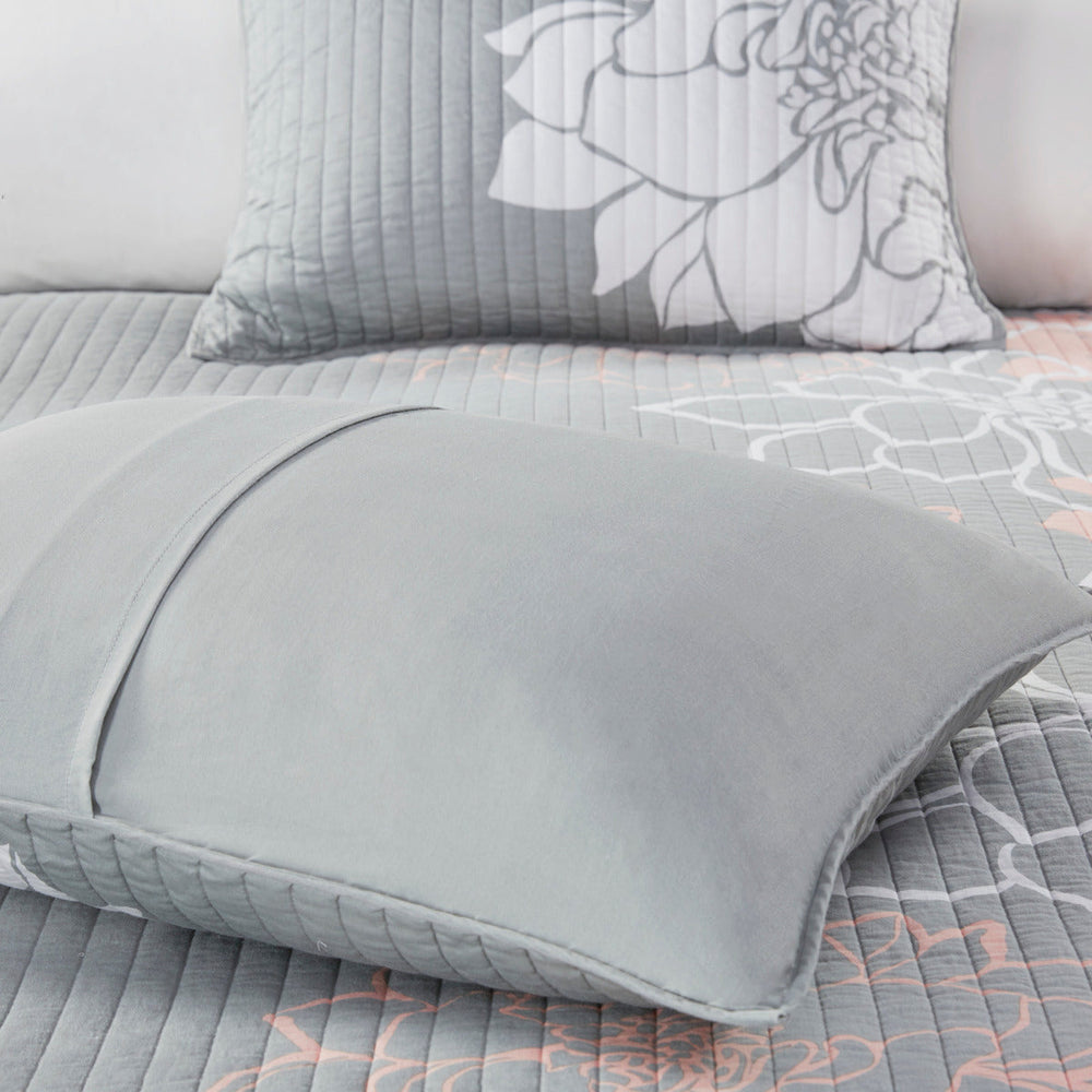 6 Piece Printed Cotton Quilt Set with Throw Pillows Grey/Peach Full/Queen Media 4