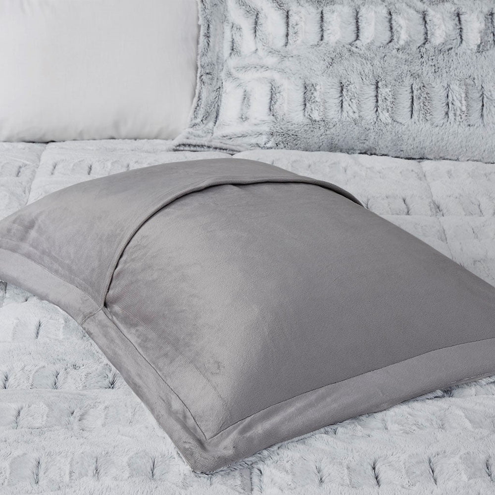 King/Cal King Back Print Long Fur Comforter Mini Set Media 8