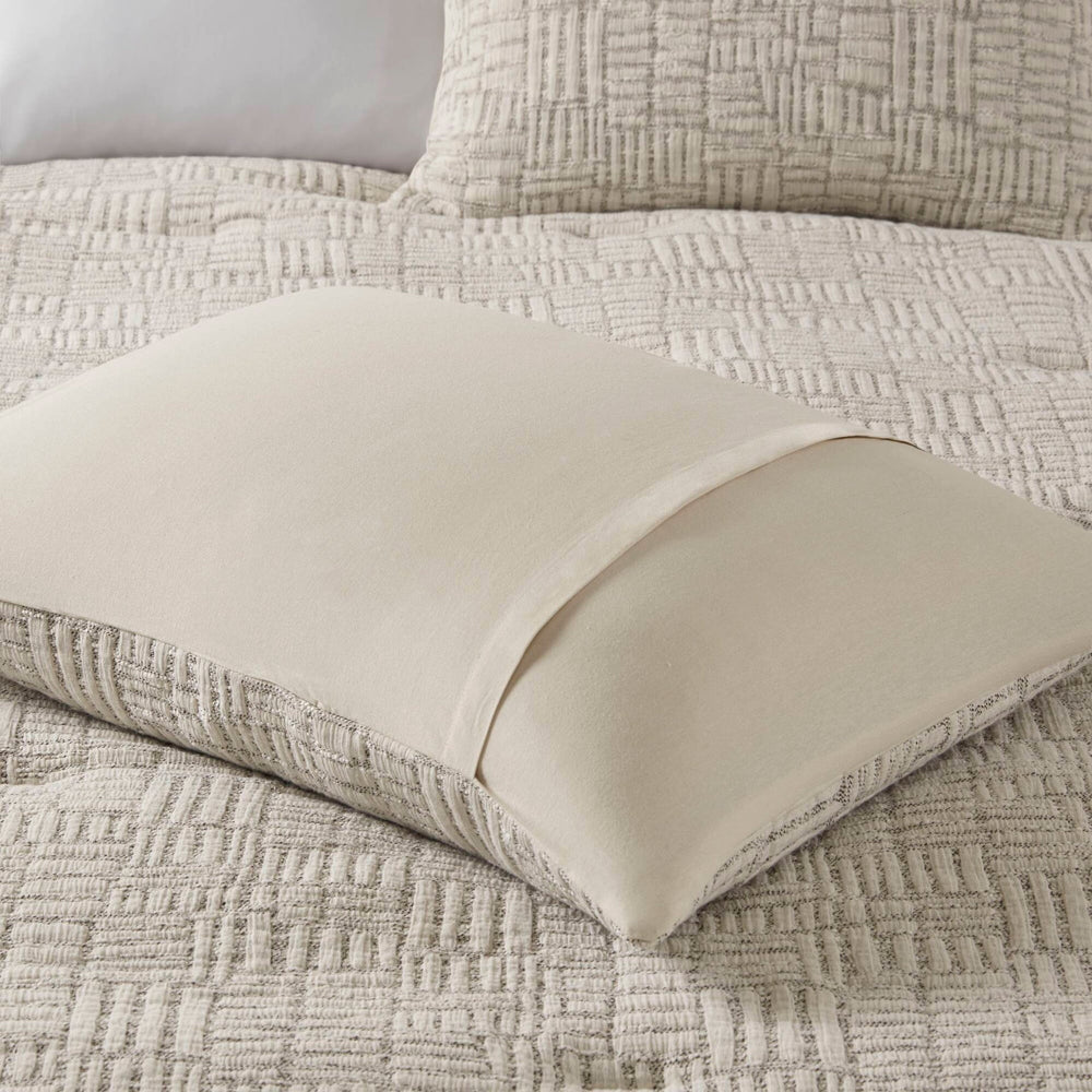 3 Piece Oversized Cotton Matelasse Comforter Set-Full/Queen Media 3