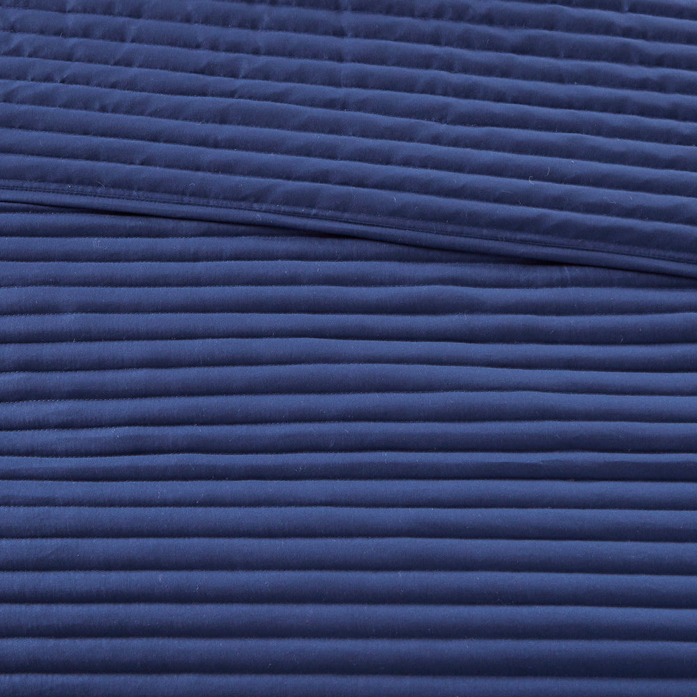 8 Piece Printed Seersucker Comforter and Quilt Set Collection Blue King/Cal King Media 19
