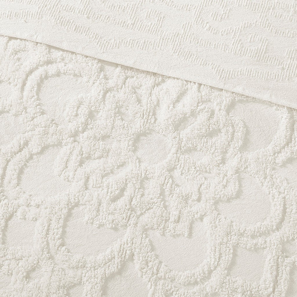 Tufted Cotton Chenille Medallion Fringe Coverlet Mini Set Off-White King/Cal King Media 4