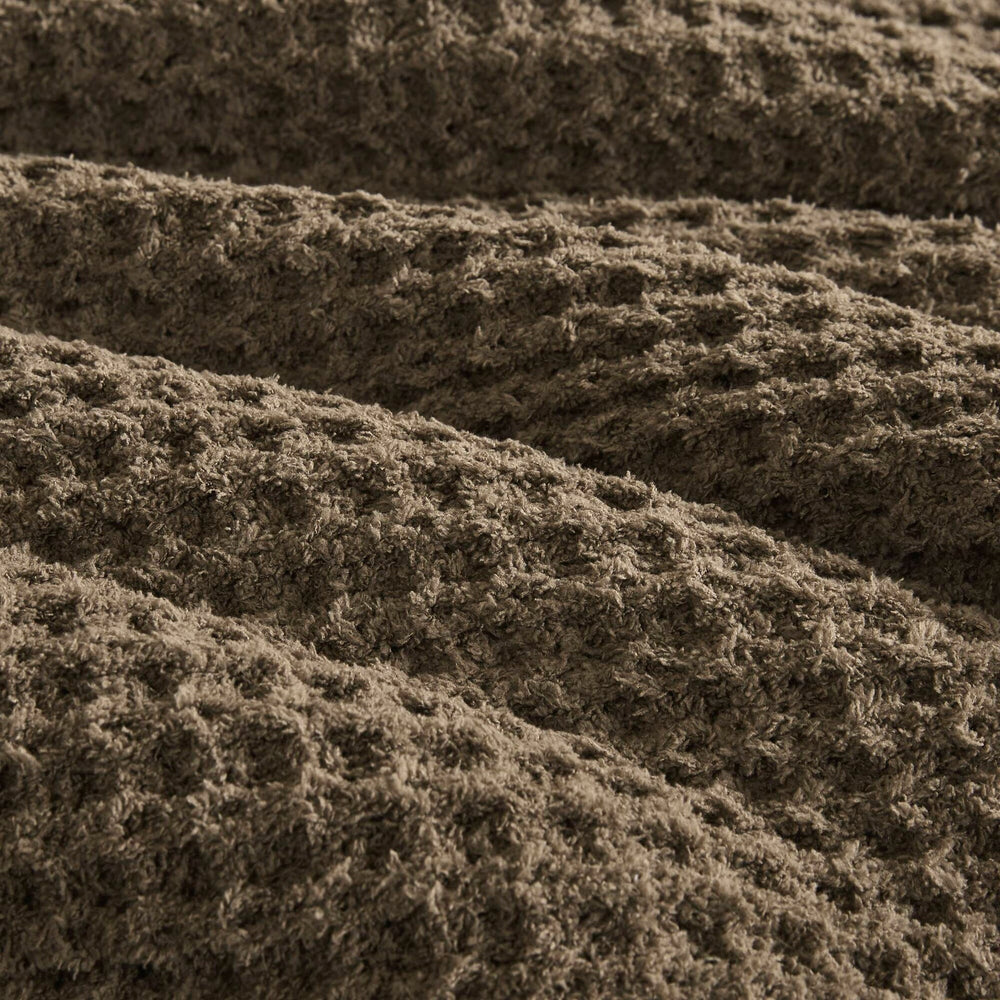 Knit Chenille Comforter Set Full/Queen Media 15