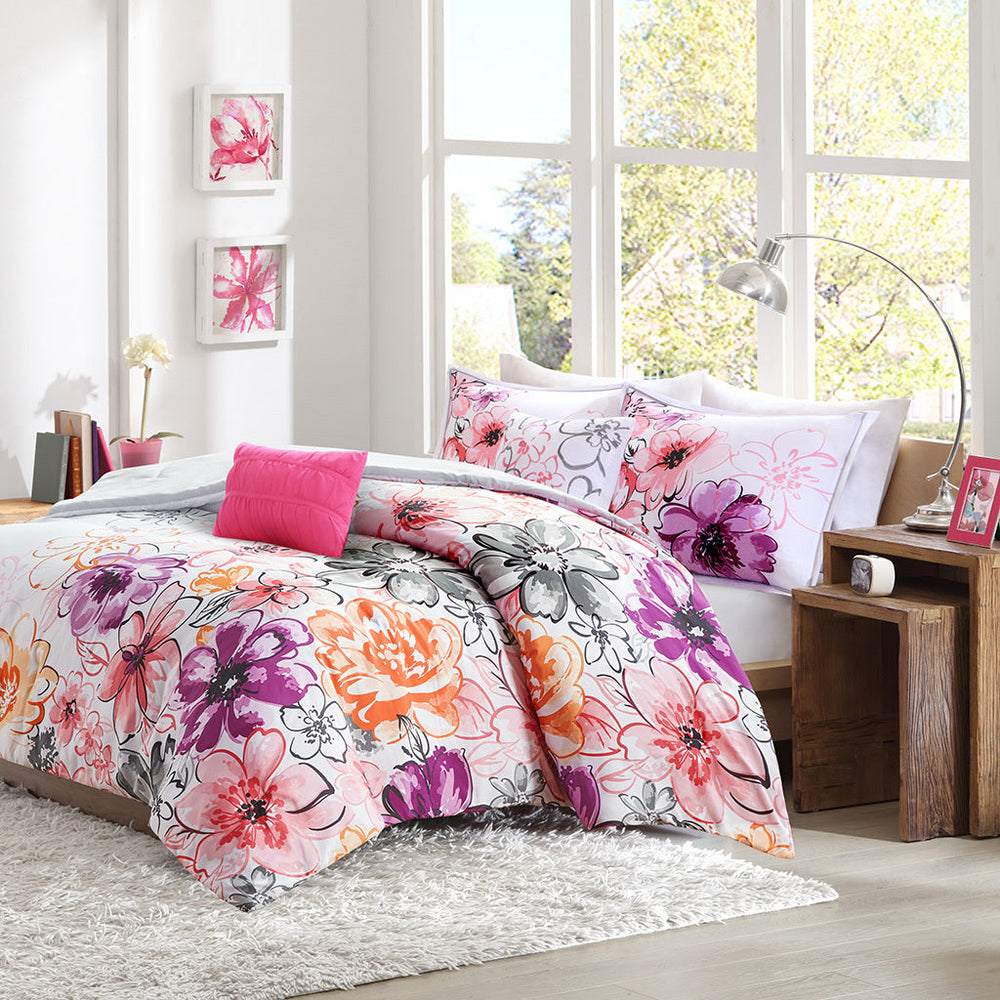King/Cal King Floral Comforter Set Media 1