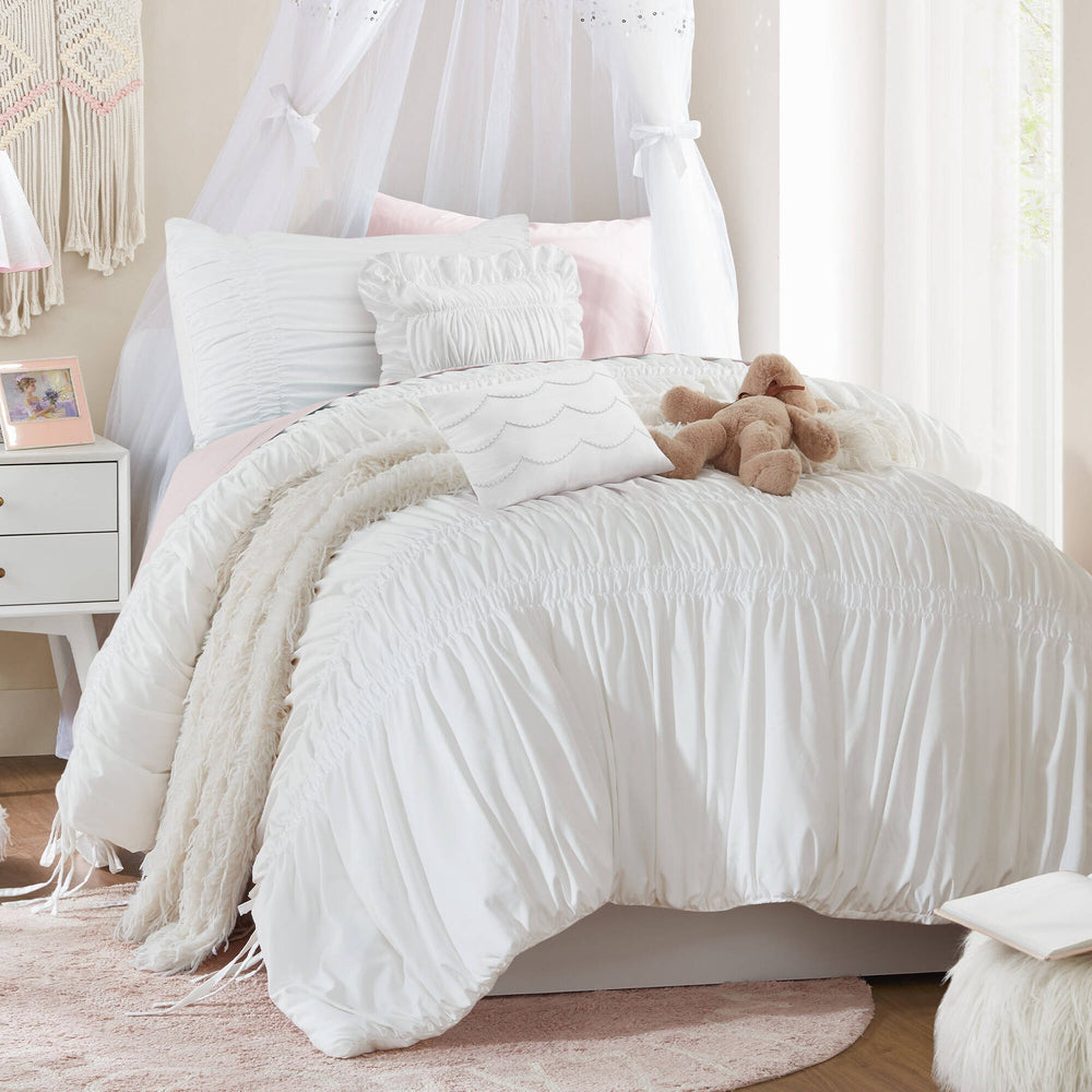 4 Pieces Twin/Twin XL Comforter Set,White Media 1