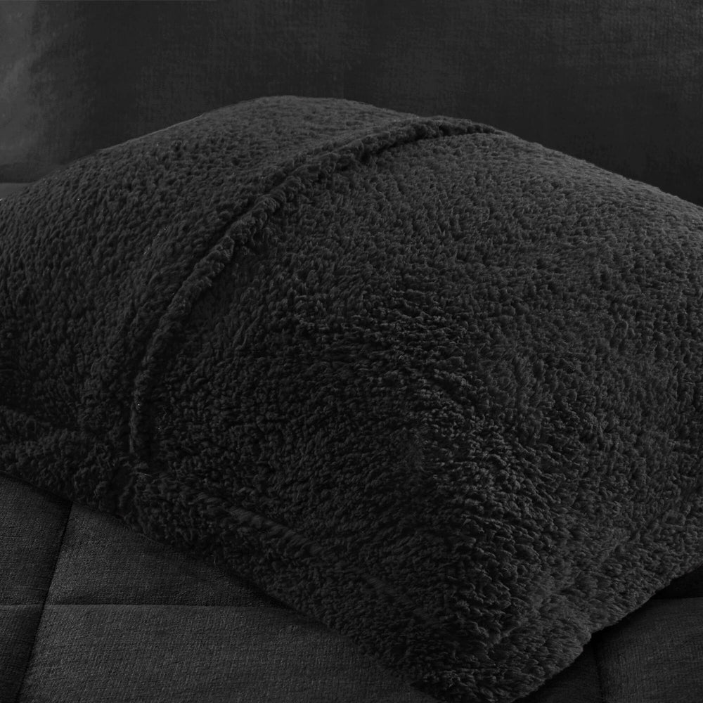 4-Piece King Plush to Sherpa Down Alternative Comforter Set,Black/Black Media 7