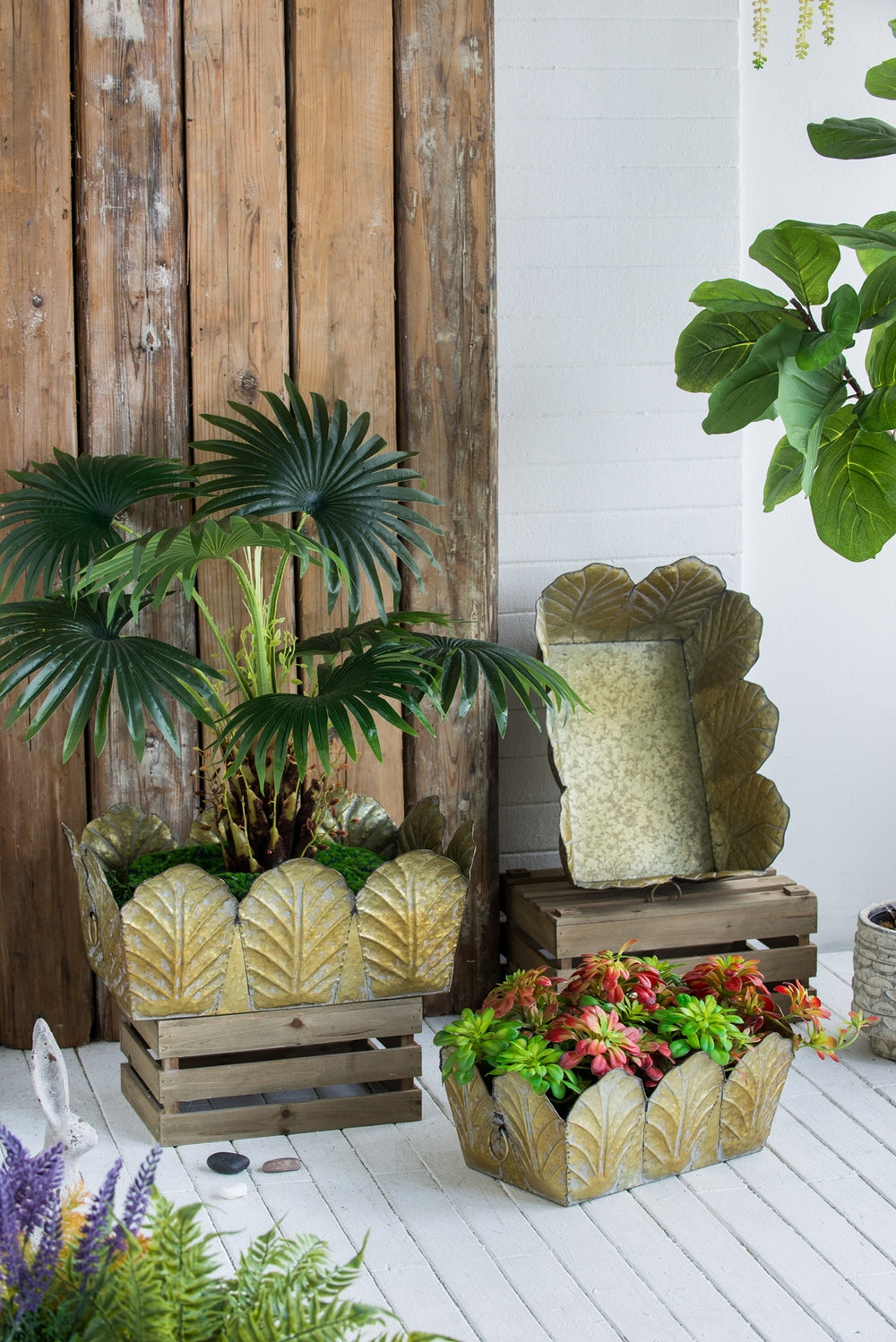 Set of 3 Metal Planter Distressed, L:22x16.7x8.3' M:21x16.5x7.3' S:18x13.5x7' Media 8