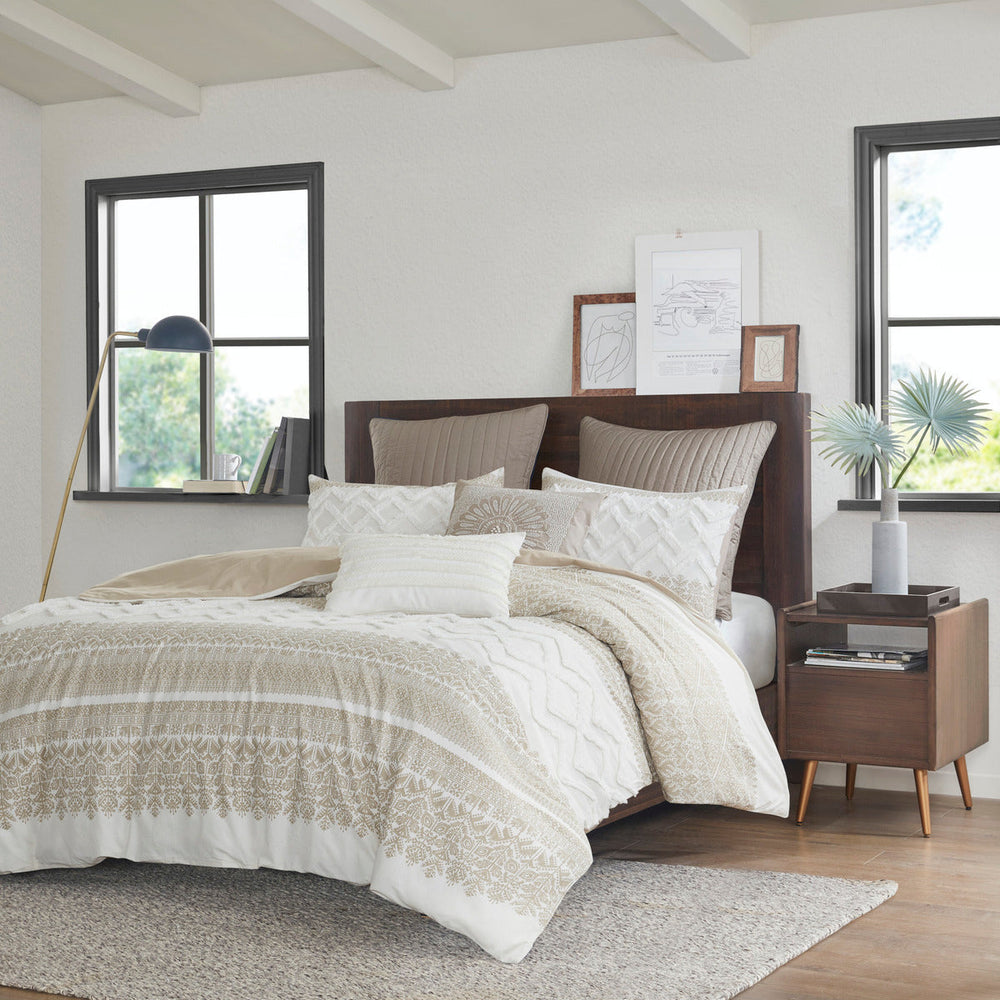 Full/Queen 3 Piece Cotton Duvet Cover Set with Chenille Tufting Media 1