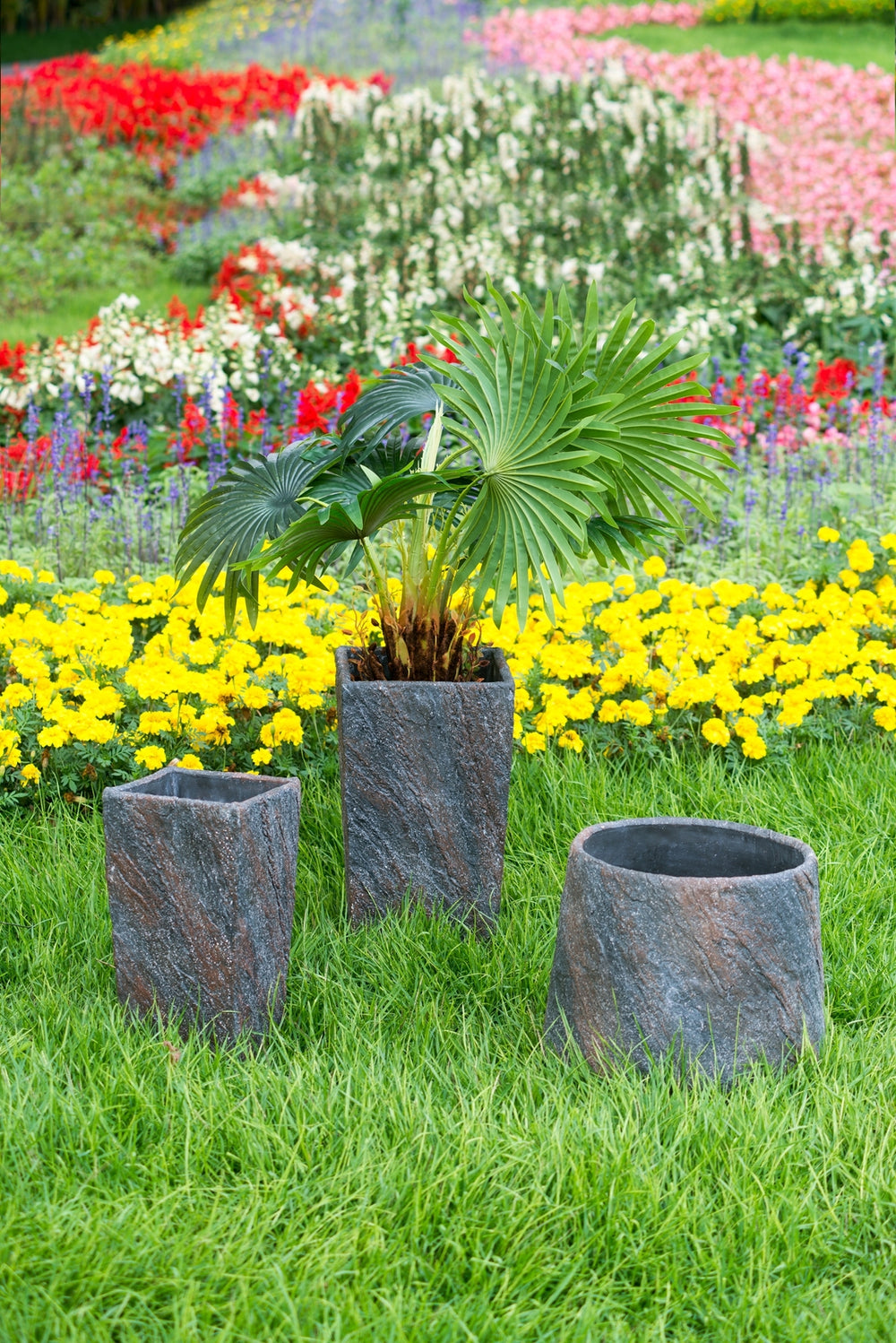 14.2x14.2x13.4' Cement Planter Large, Indoor Outdoor Garden Functional Decor Media 12