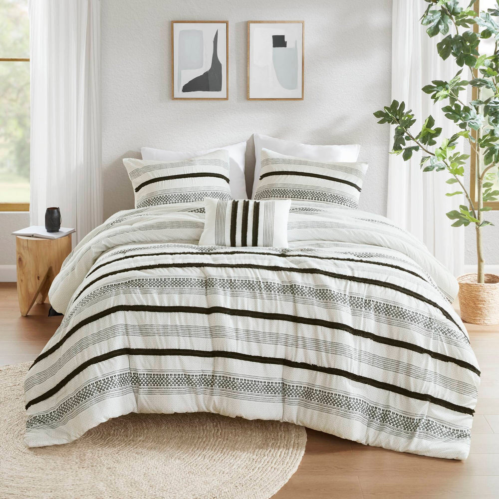 7 Piece Stripe Comforter and Quilt Set-Full/Queen Media 17