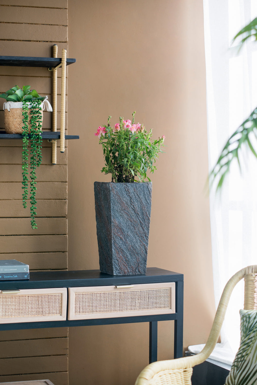 7.5x7.5x15' Planter Media 6
