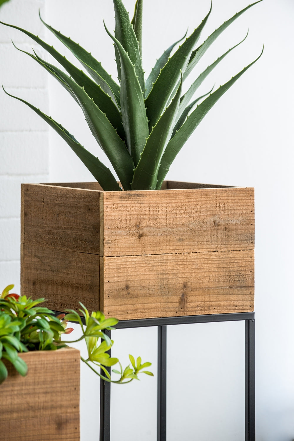 Set of 2 Reclaimed Wooden Box With Black Iron Stand, L:11x11x29.5' S:8.5x8.5x21.5' Media 10