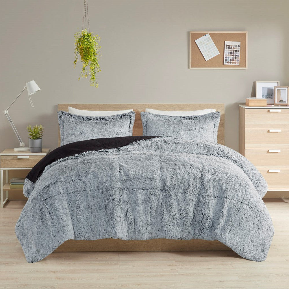 King/Cal King Shaggy Long Fur Comforter Mini Set Media 3