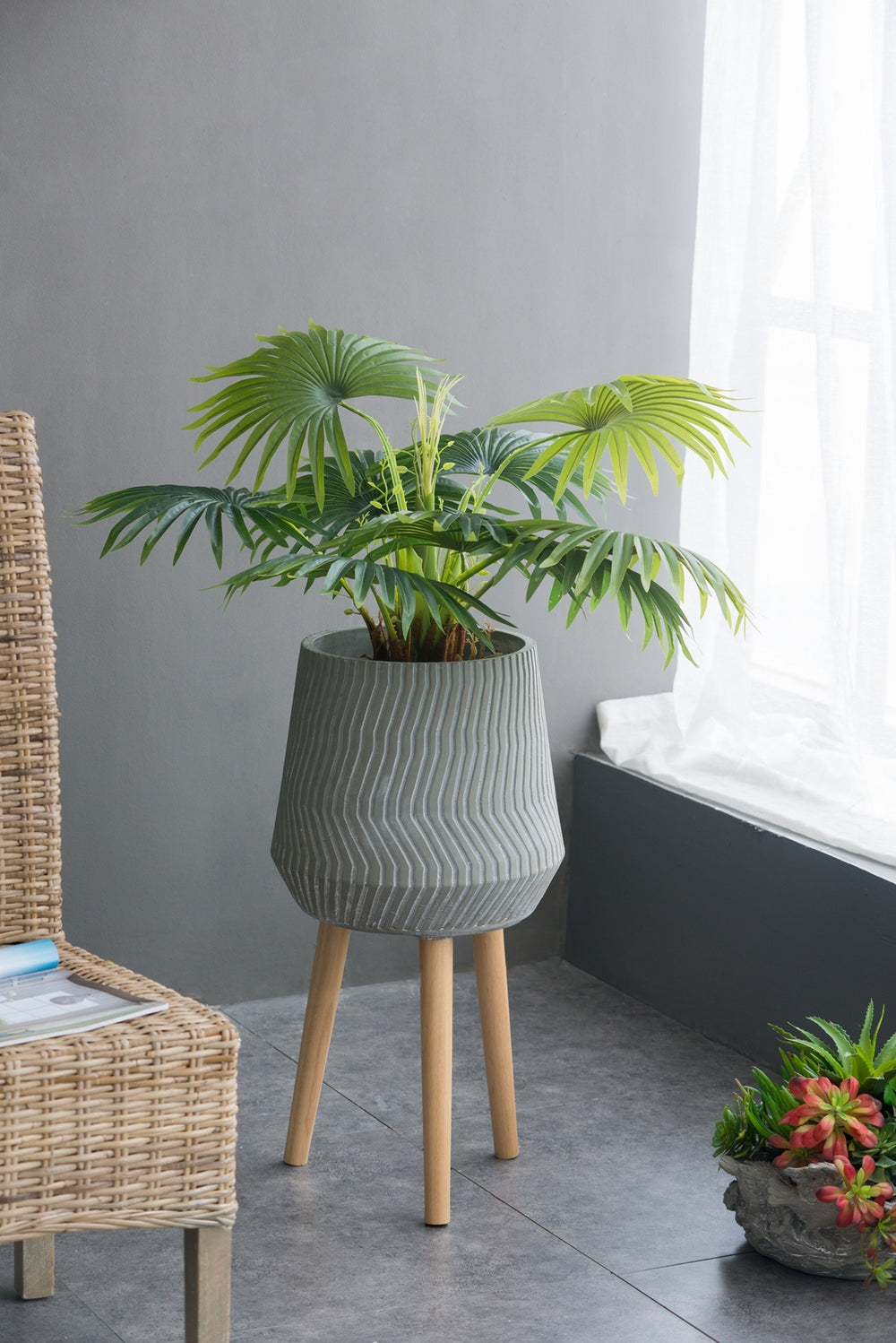 14.6x14.6x28' Cement and Wood Plant Stand, Indoor Outdoor Plant Holder Media 13