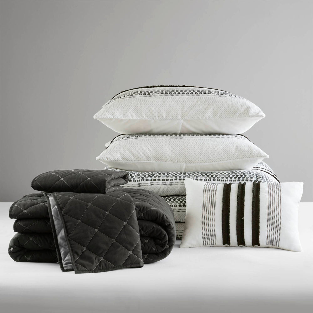 7 Piece Stripe Comforter and Quilt Set-Full/Queen Media 15