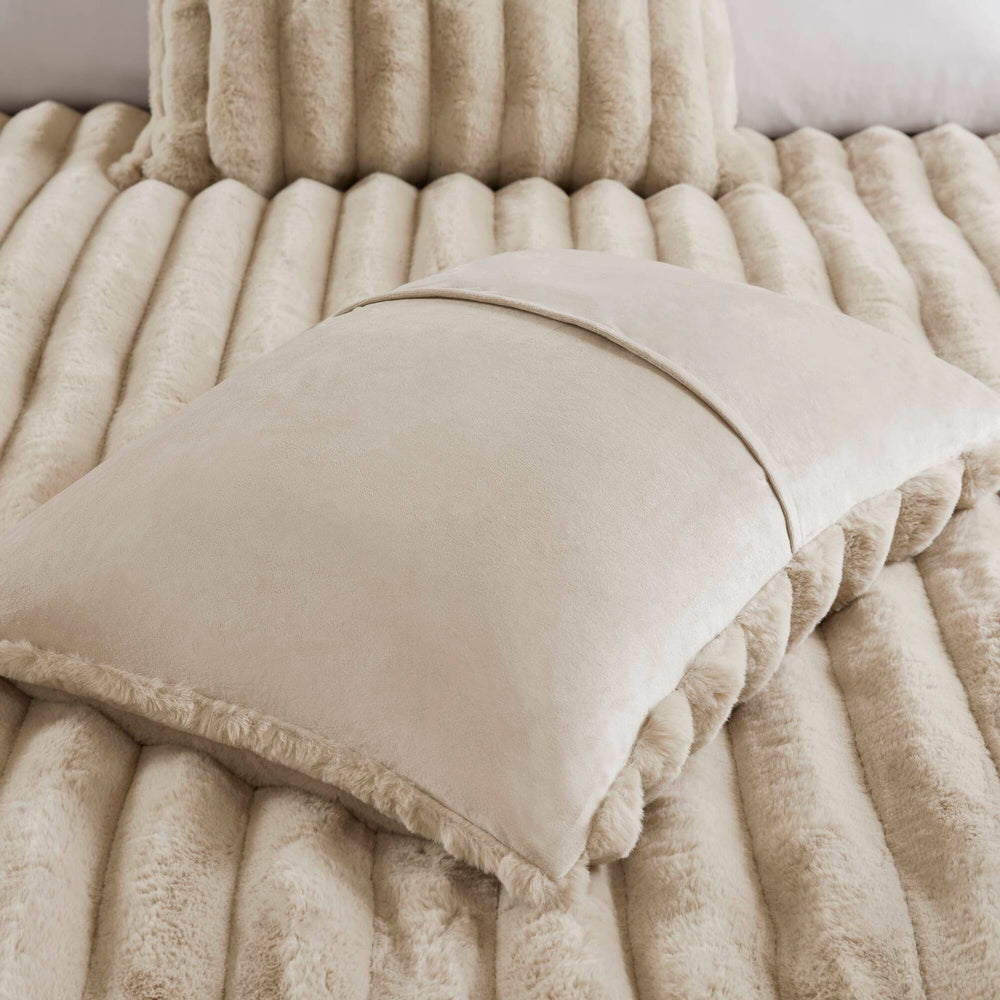 3 PCS King  soft Faux Fur Ribbed Comforter Set Taupe Media 9
