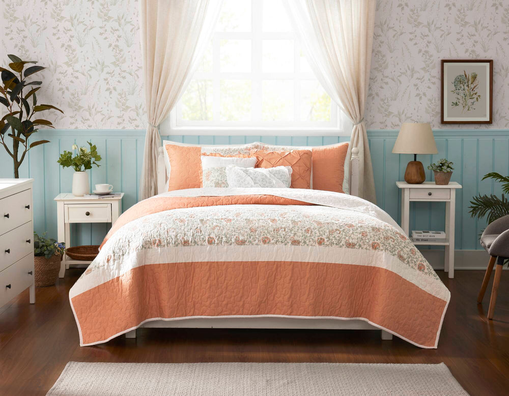 6 Piece Cotton Percale Quilt Set with Throw Pillows Coral Full/Queen Media 17