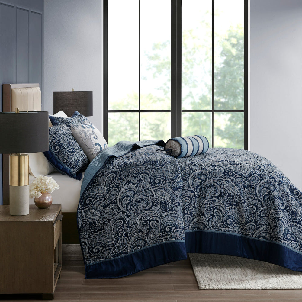 5 Piece Jacquard Bedspread Set with Throw Pillows Navy Queen Media 2