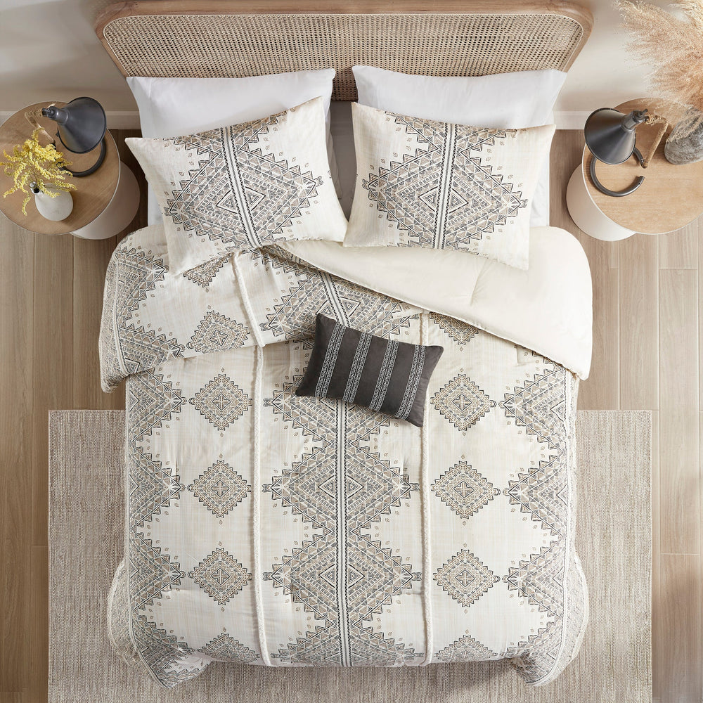 4 Piece Printed Comforter Set with Throw Pillow Black/Ivory King/Cal King Media 5